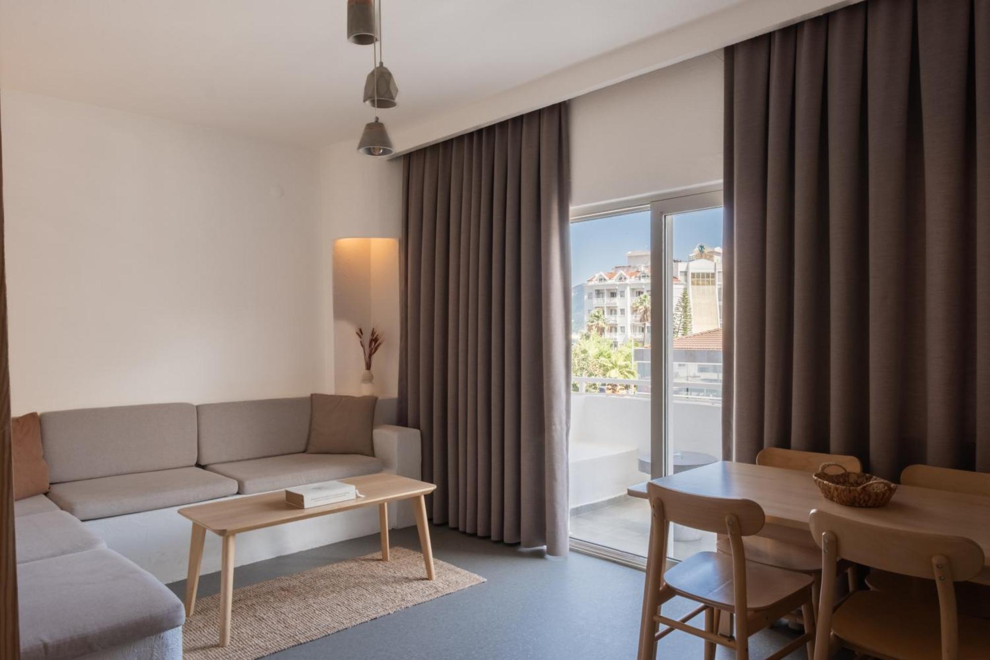 L'Olive Homes مرمريس المظهر الخارجي الصورة
